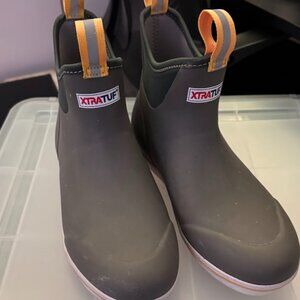 Xtratuf Men's 6 Inch Ankle Sailing Deck Boots - Size 9